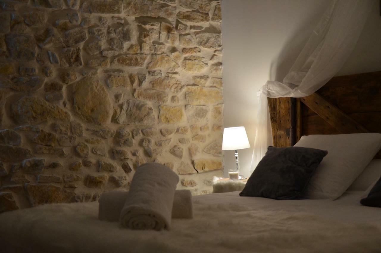 O2Suites Bernis Buitenkant foto